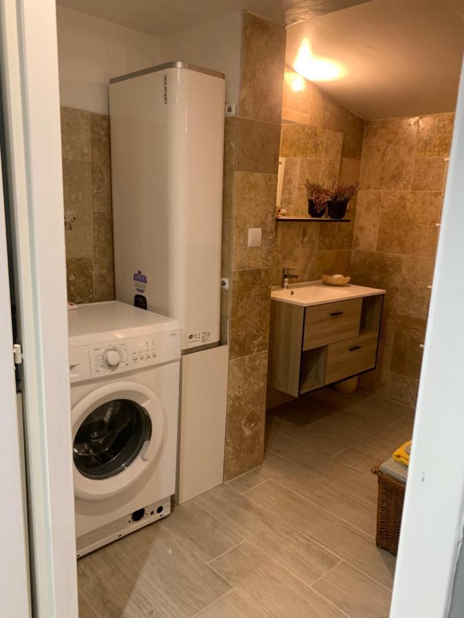Standing Duplex Full Equipements Ideal Moyen Sejours Le Thor Exterior foto